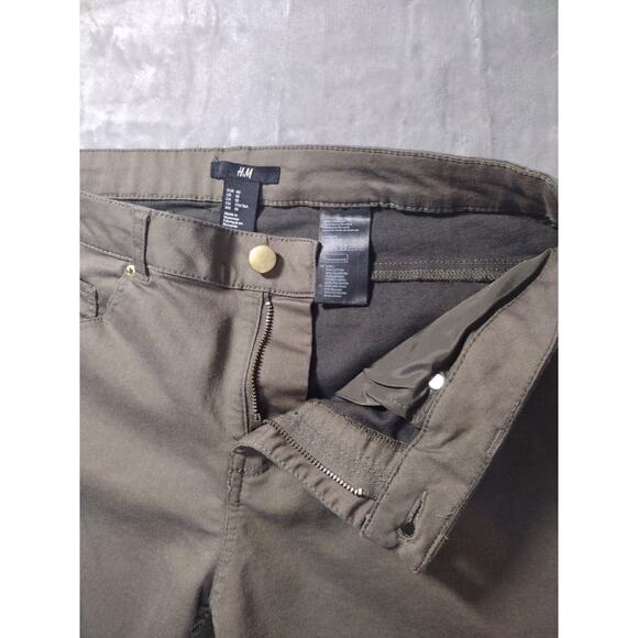 H&M Women’s Skinny Jeans Lot Of 2 Stretchy Green Beige Pants Mid Rise Size 10 - Picture 9 of 15